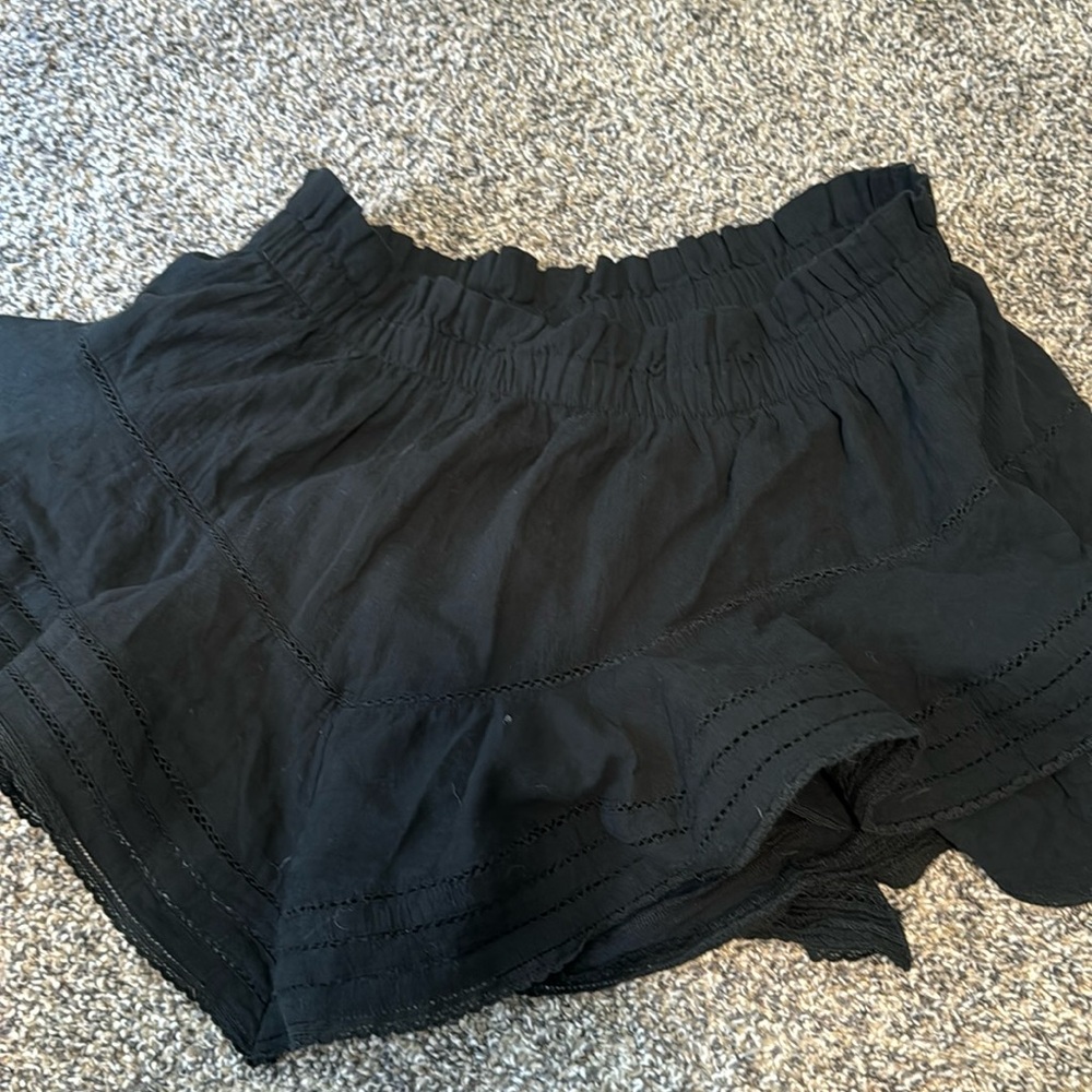 Aerie ruffle skort